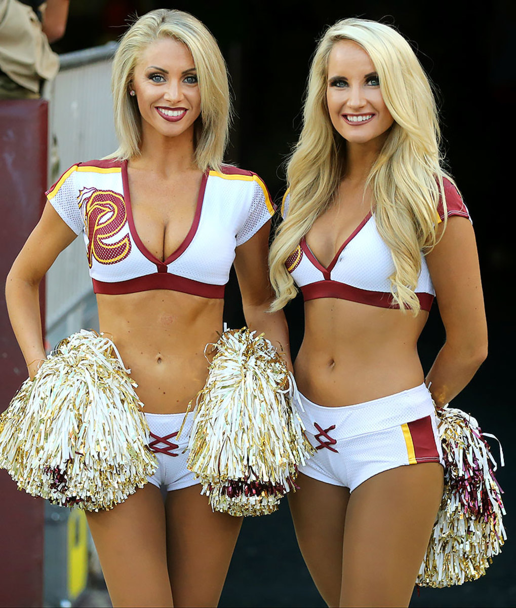 Washington-Redskins-cheerleaders-BEA_1922A.jpg