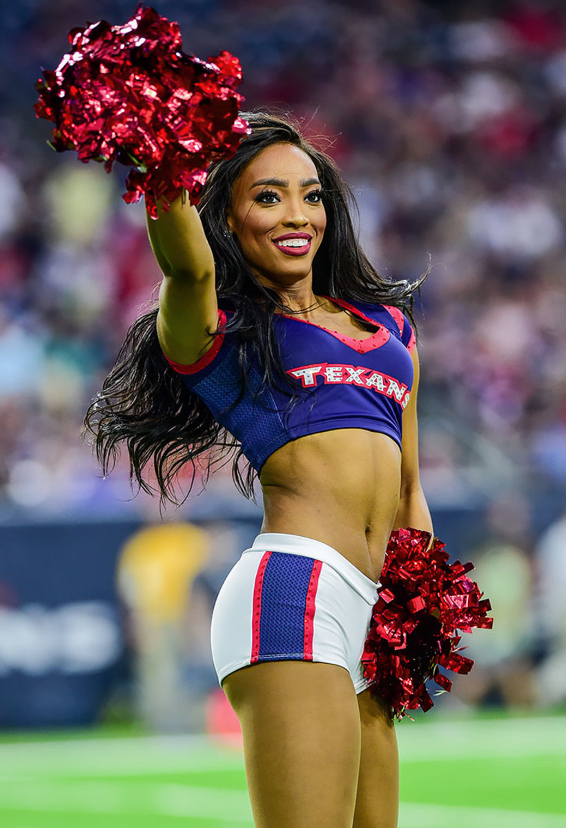 Houston-Texans-cheerleaders-DEL160828_Cardinals_vs_Texans_143.jpg
