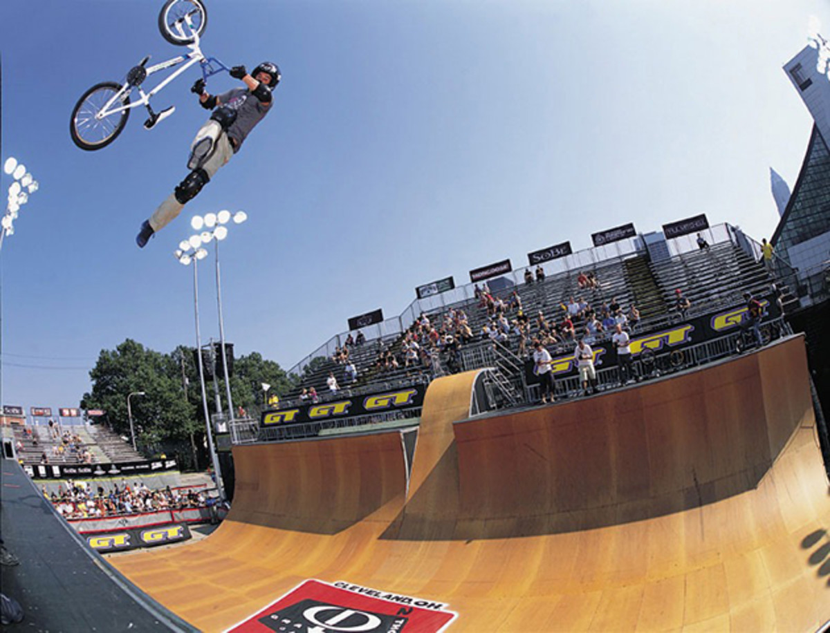 dave-mirra-si-vault-630-3.jpg