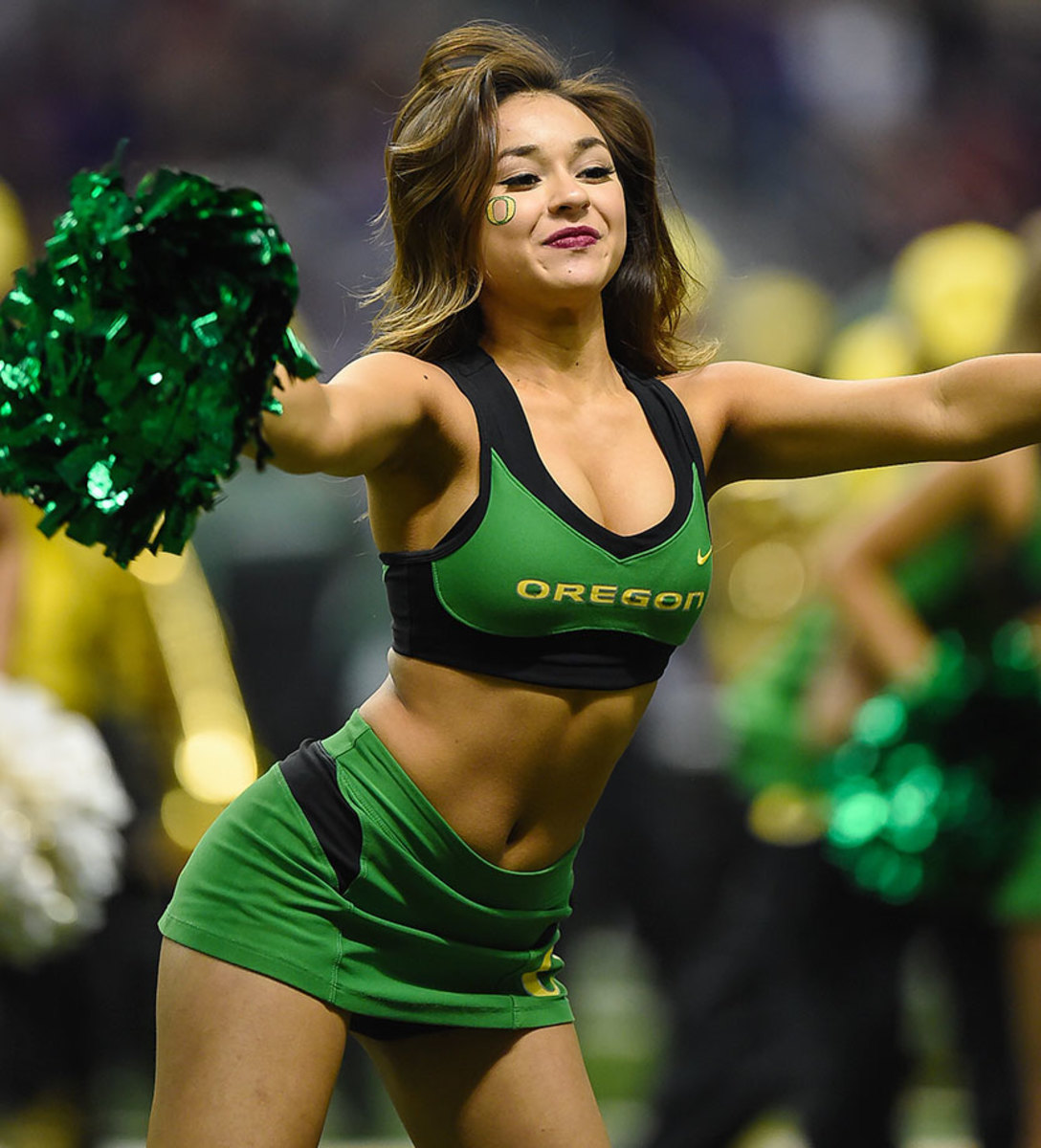 Oregon-Ducks-cheerleaders-DGQ16010243_Oregon_vs_TCU.jpg