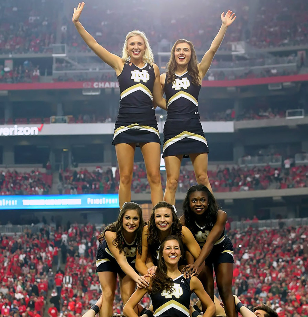 Notre_Dame-cheerleaders-Fiesta_Bowl-ZYP_6075.jpg