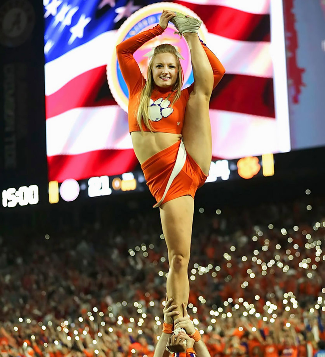 Clemson-cheerleaders-BCS_Championships-ZYP_8815_0.jpg