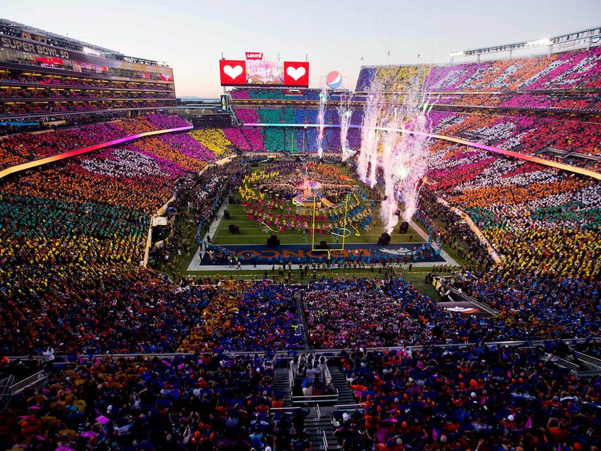 Super Bowl 50 halftime show129_TK1_01609.jpg