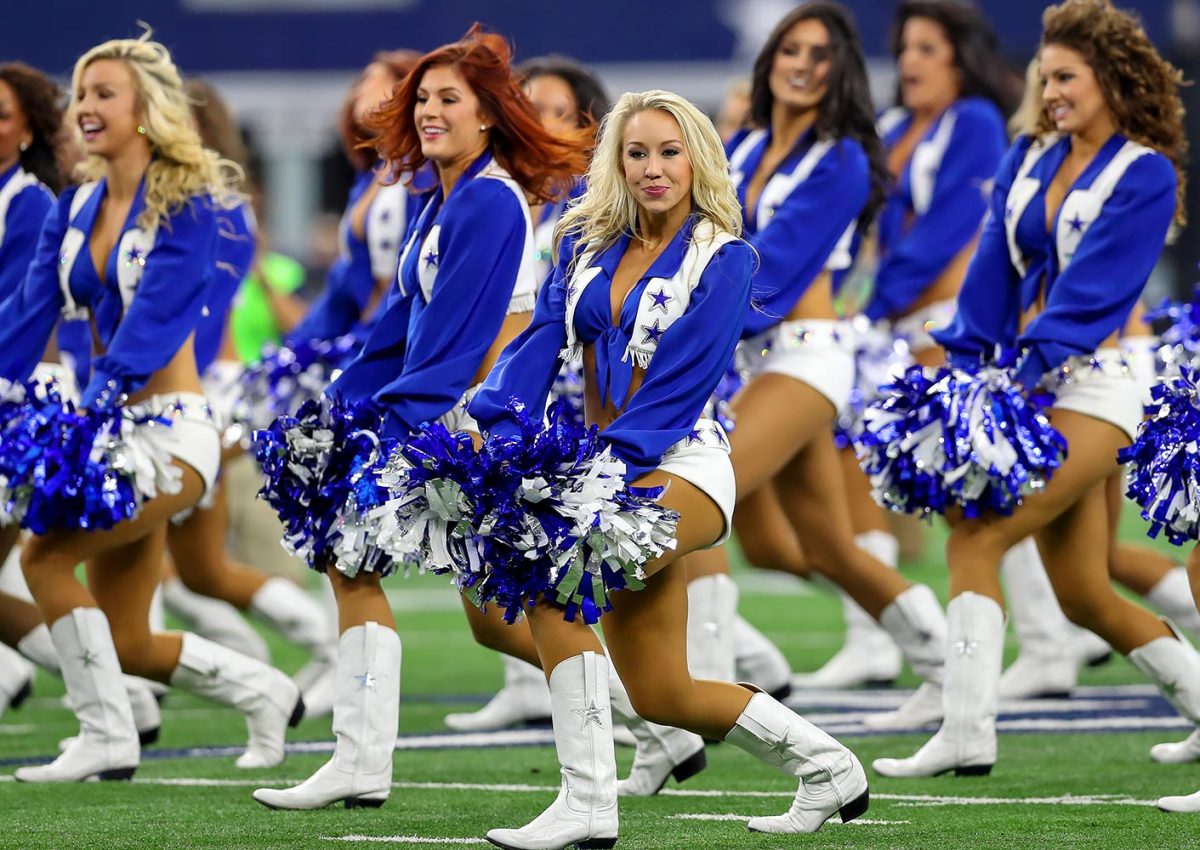 Dallas-Cowboys-cheerleaders-GettyImages-625849700_master.jpg