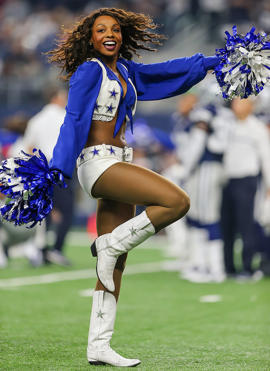 Dallas-Cowboys-cheerleaders-GettyImages-625826478_master.jpg