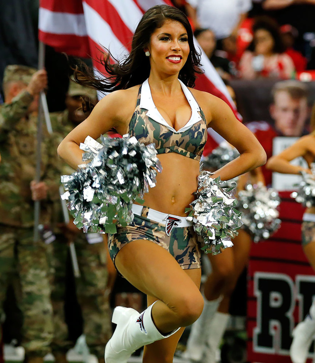 Atlanta-Falcons-cheerleaders-GettyImages-626201934_master.jpg
