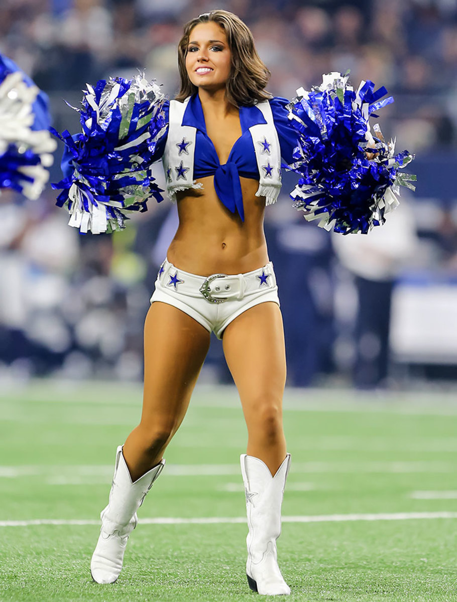 Dallas-Cowboys-cheerleaders-GettyImages-625826448_master.jpg