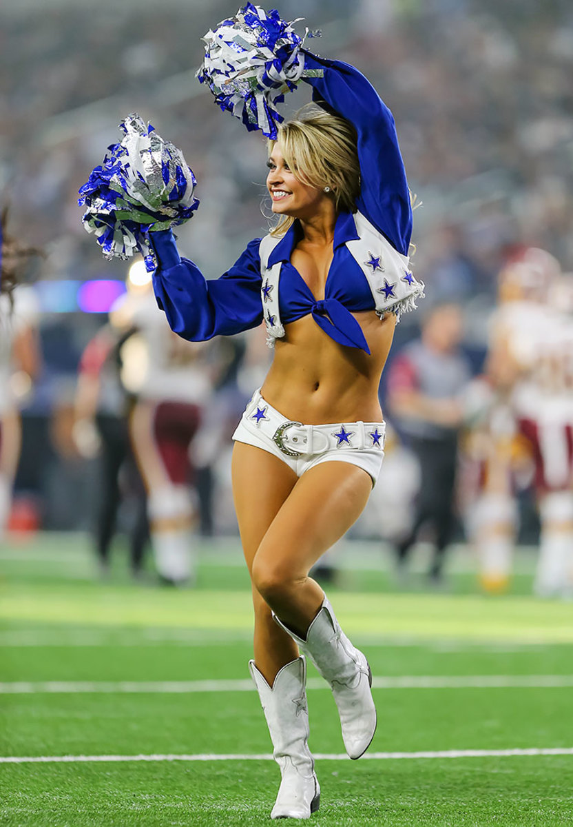 Dallas-Cowboys-cheerleaders-GettyImages-625826704_master.jpg