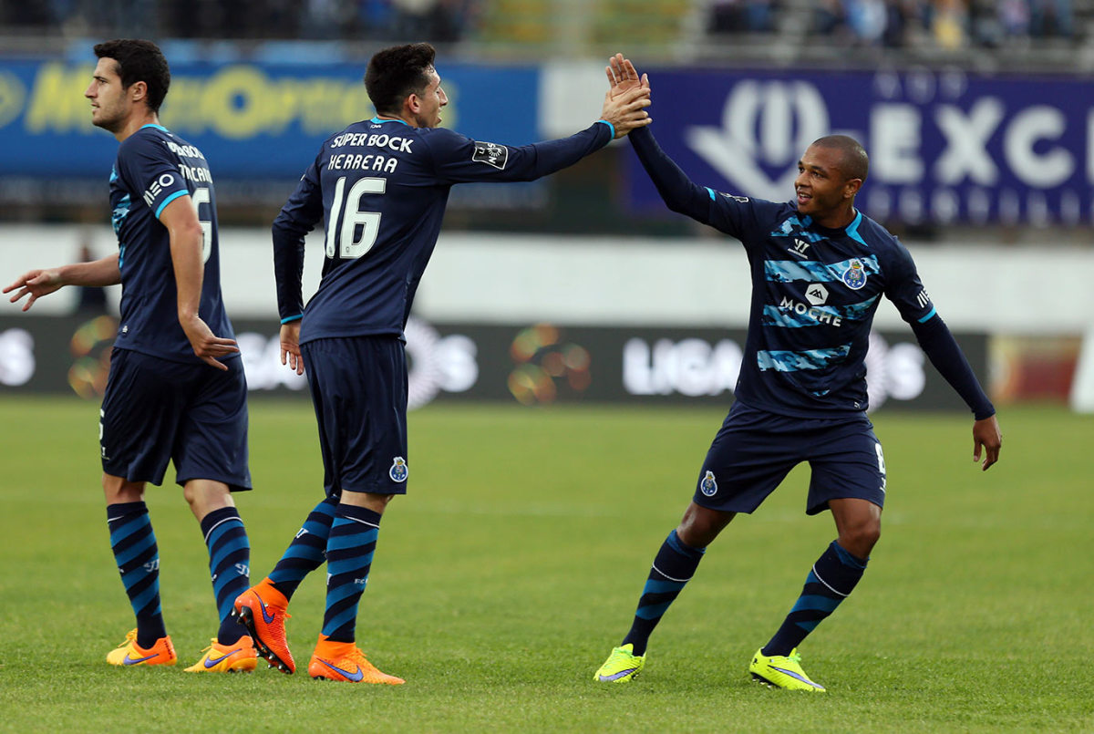 2015-Porto-Yacine-Brahimi-Hector-Herrera.jpg