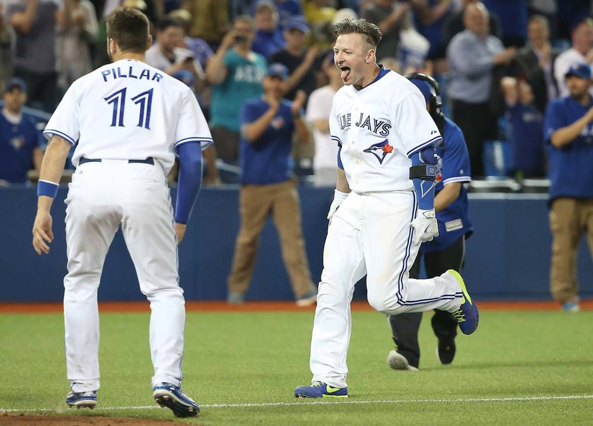 Josh-Donaldson-walkoff.jpg