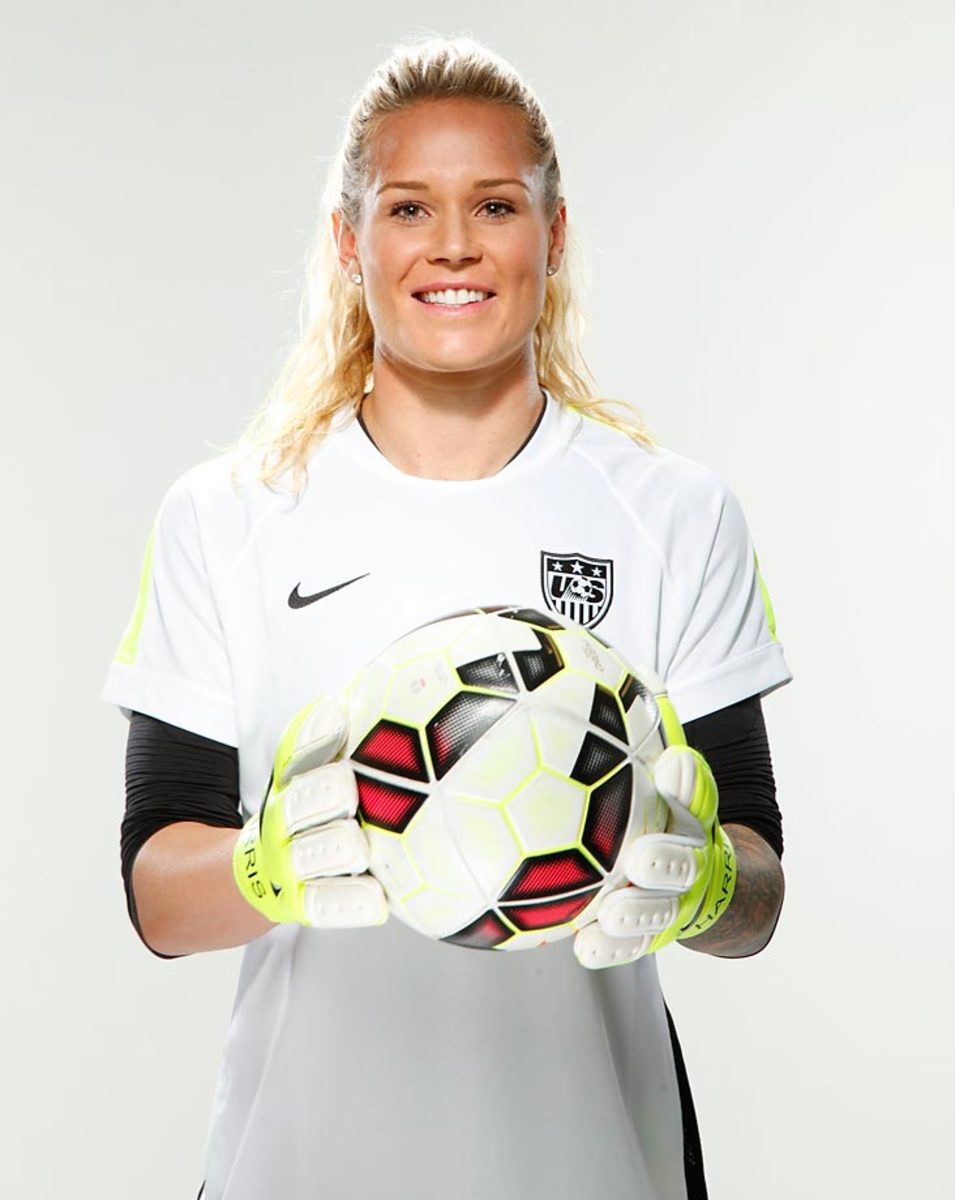 Ashlyn-Harris-X159570_TK1_0583.jpg