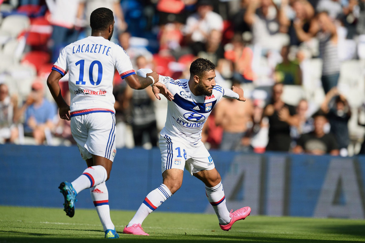 2015-Lyon-Alexandre-Lacazette-Nabil-Fekir.jpg