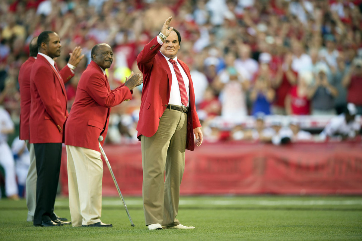 2015-0714-Pete-Rose-X159786_TK1_3245.jpg