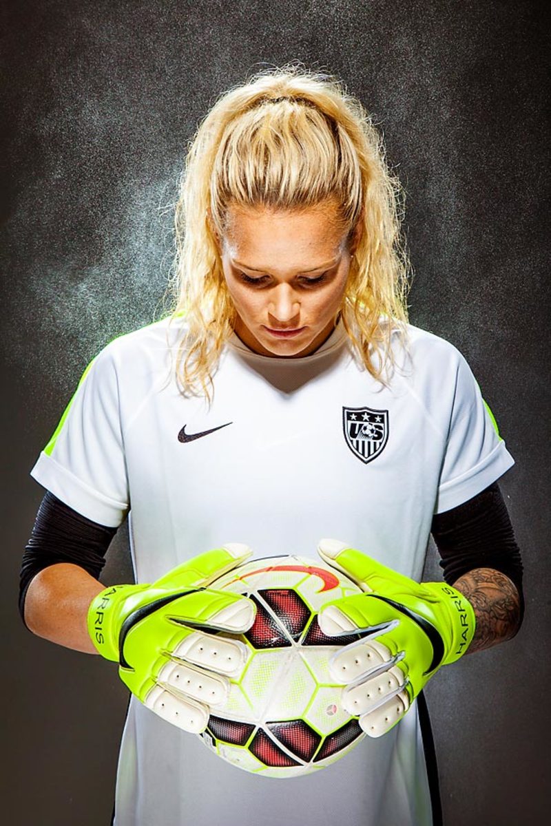 ashlyn-harris-X159570_TK1_0579.jpg