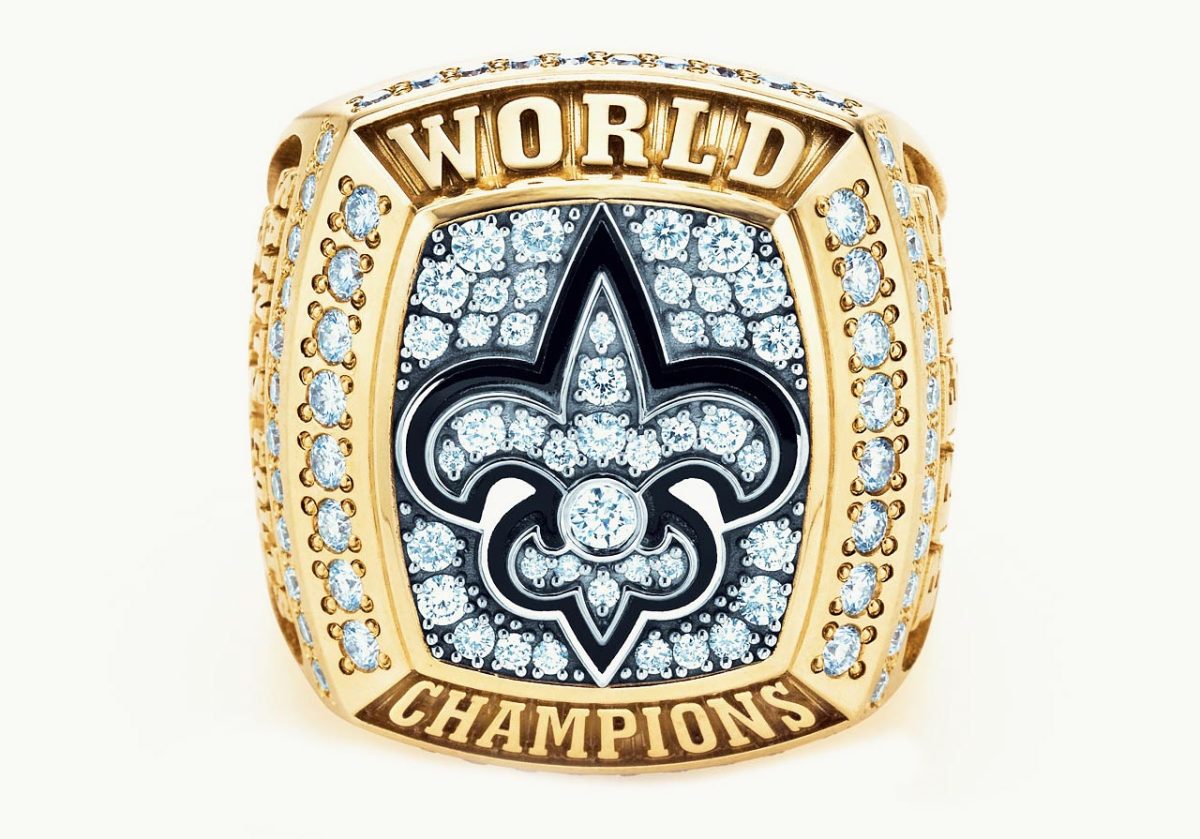 44-Super-Bowl-XLIV-ring.jpg