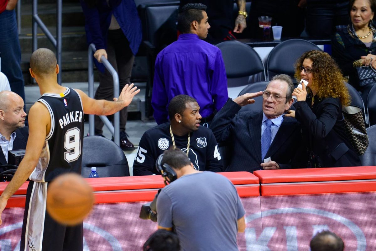2014-1110-Tommy-Lee-Jones-wife-Dawn-Laurel-Jones-Tony-Parker.jpg