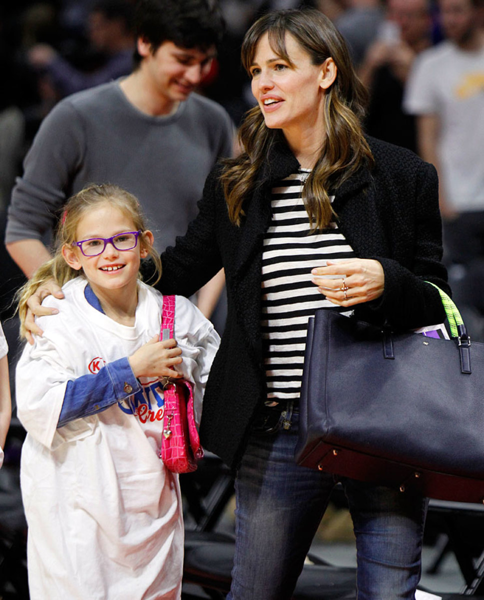 2015-0119-Jennifer-Garner-daughter-Violet-Affleck.jpg