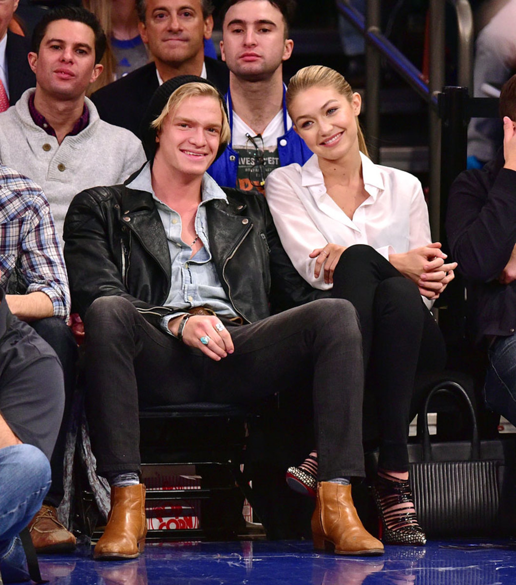 2015-0401-Cody-Simpson-Gigi-Hadid_0.jpg
