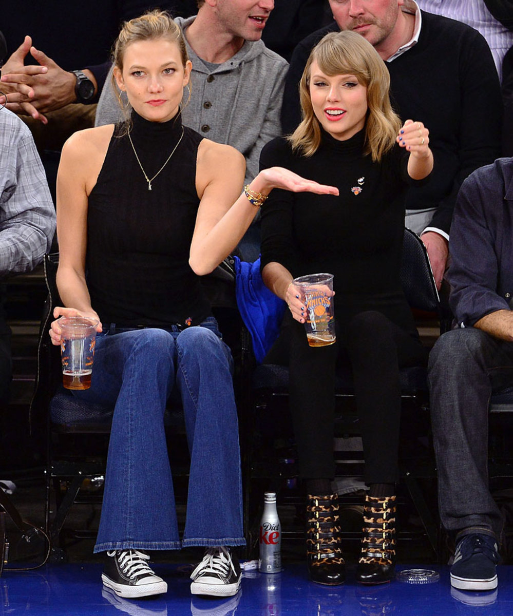 2014-1029-Karlie-Kloss-Taylor-Swift.jpg