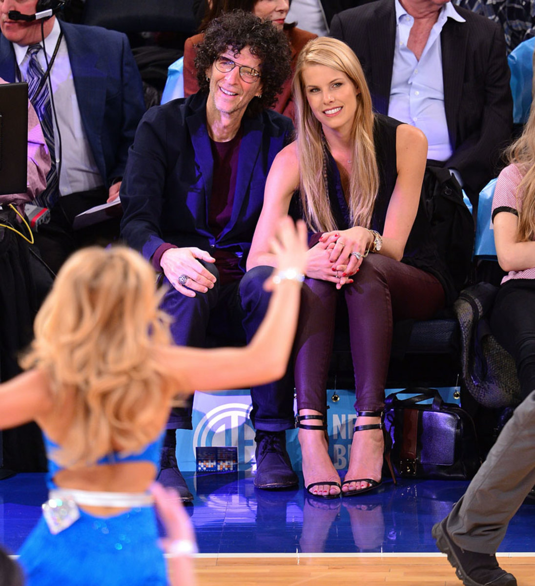 2014-1112-Howard-Stern-wife-Beth-Ostrosky.jpg