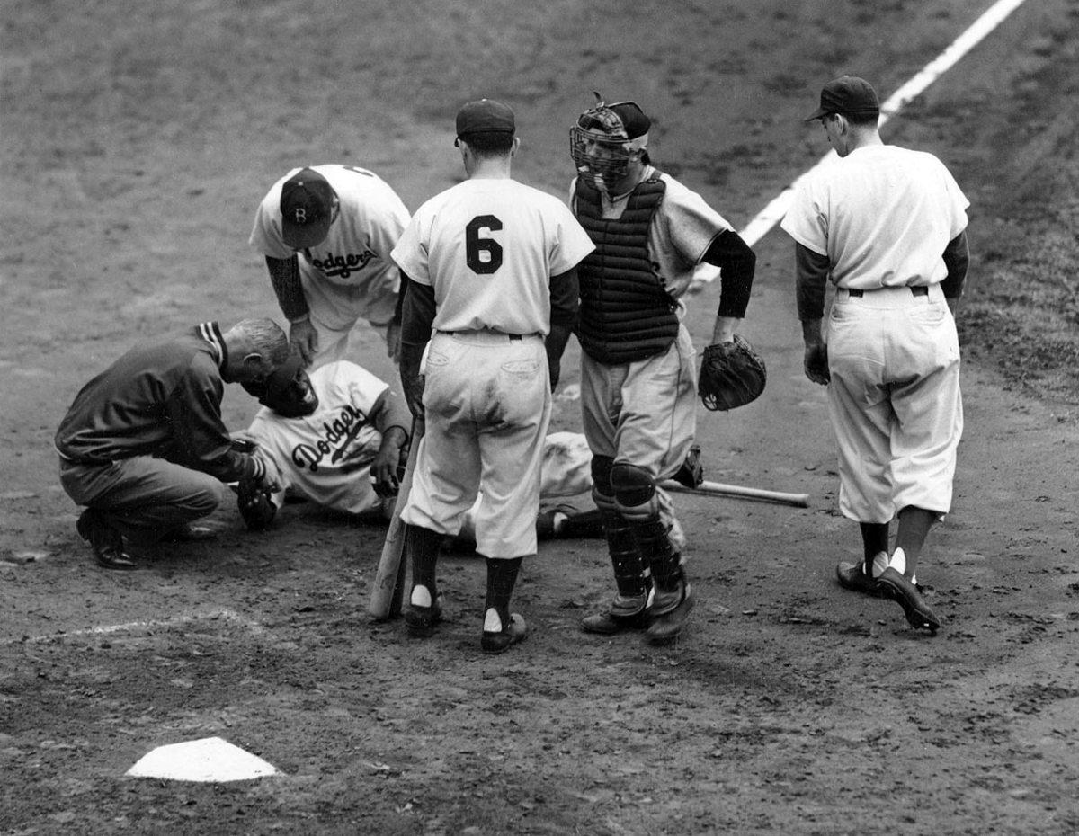 1949-Jackie-Robinson-beaned.jpg