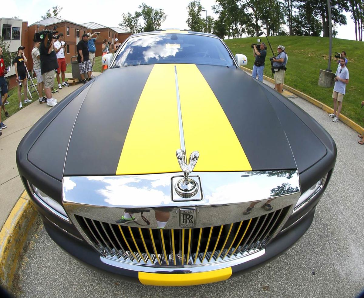 Pittsburgh-Steelers-Antonio-Brown-Rolls-Royce.jpg