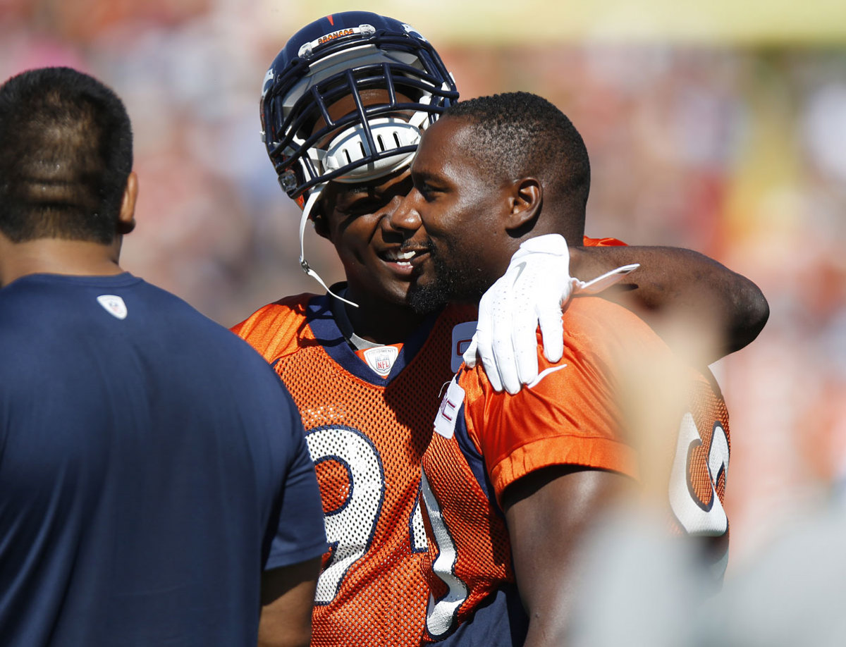 Denver-Broncos-Antonio-Smith-DeMarcus-Ware.jpg