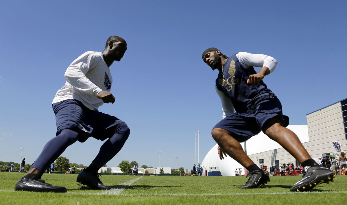 Tennessee-Titans-Jason-McCourty-Michael-Griffin.jpg