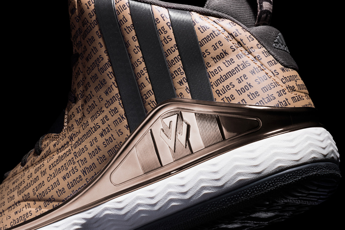 Aclarar estrategia Tutor Kareem quotes cover Adidas' Black History Month sepia-toned collection -  Sports Illustrated