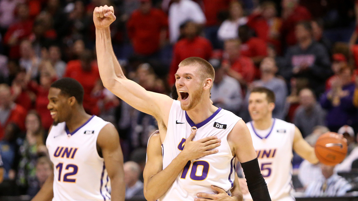 NCAA tournament bracket Northern Iowa vs. Wyoming Game Time, Live