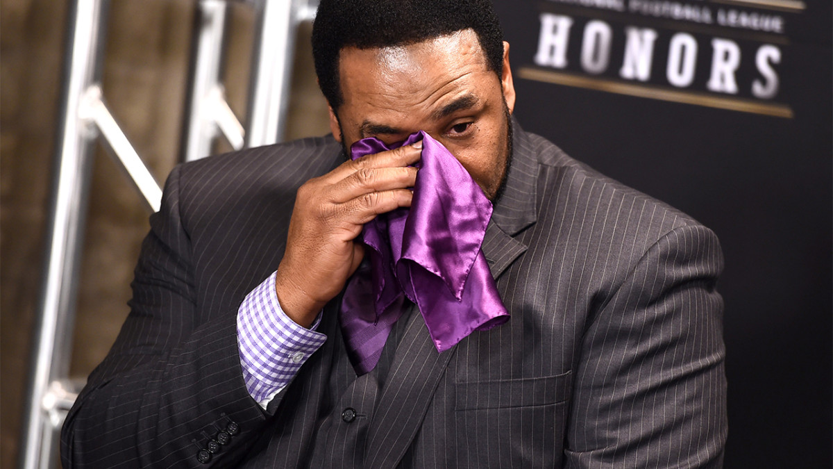 Jerome Bettis gives emotional Hall of Fame acceptance speech - Sports