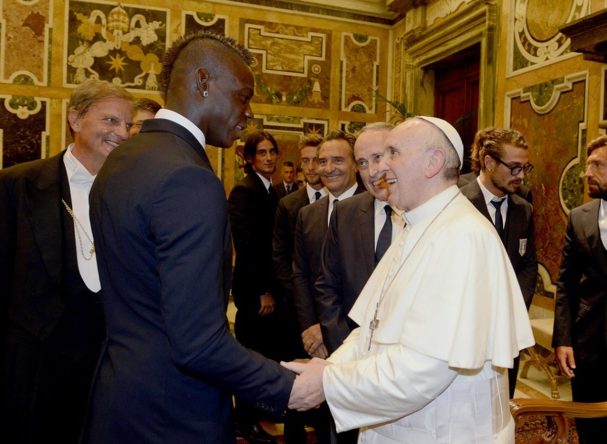 2013-0813-Mario-Balotelli-Pope-Francis.jpg