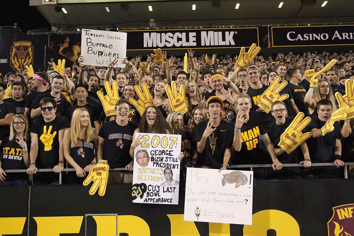 Arizona_State_Fans-Y4P_2703.jpg