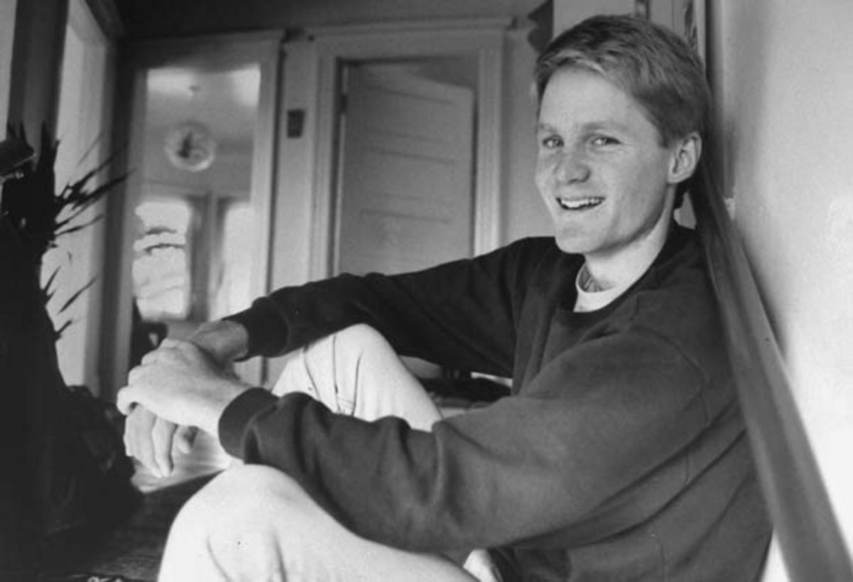 steve-kerr-arizona-dorm-room.jpg