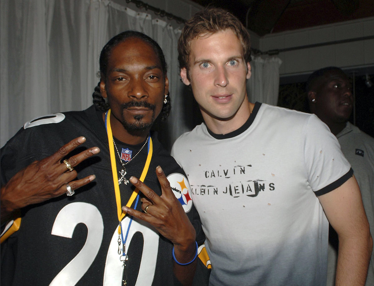 2006-0731-Snoop-Dogg-Petr-Cech.jpg