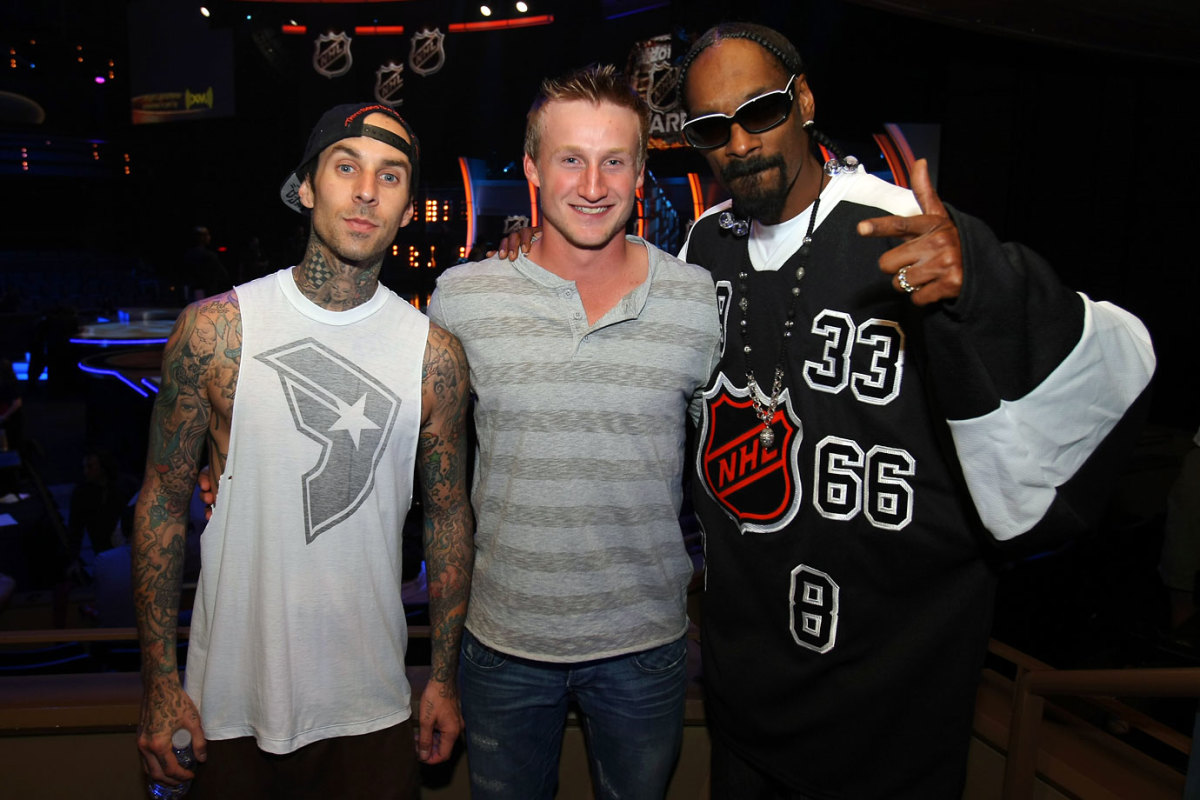 2010-0622-Travis-Barker-Steven-Stamkos-Snoop-Dogg.jpg