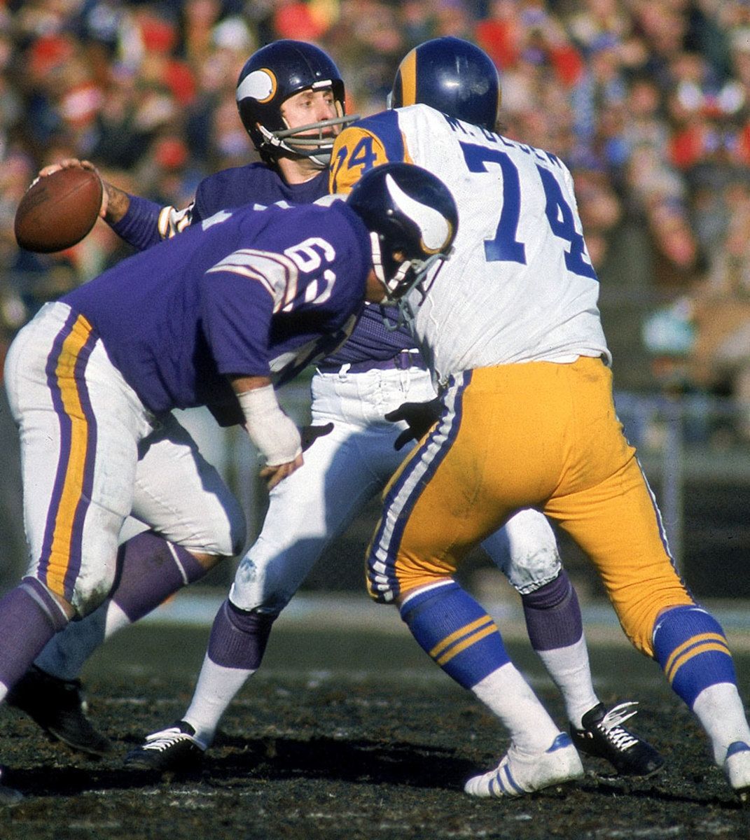 1974-Vikings-Rams-Fran-Tarkenton-001302076.jpg