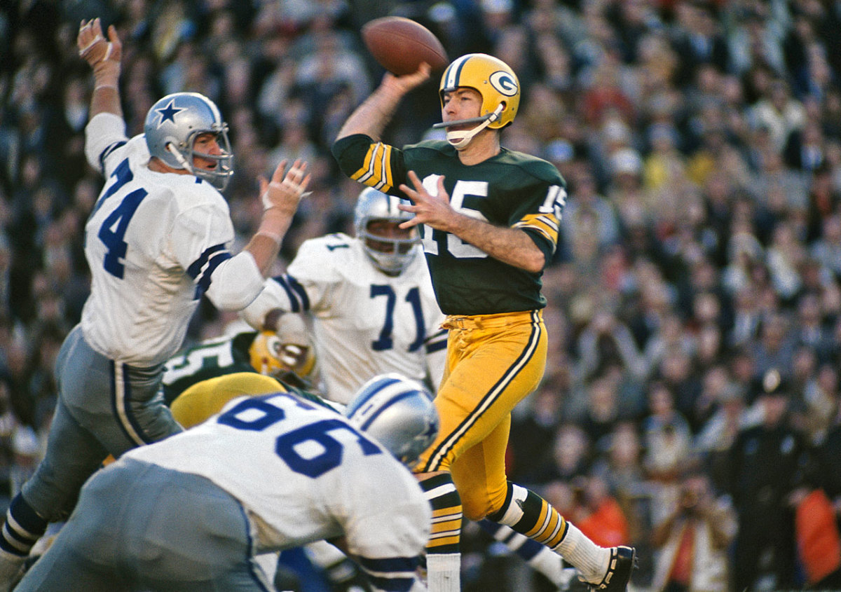 1966-Packers-Cowboys-Bart-Starr-080085938.jpg