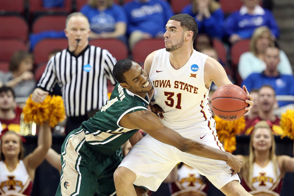 Iowa State's Niang says he's returning next season Sports