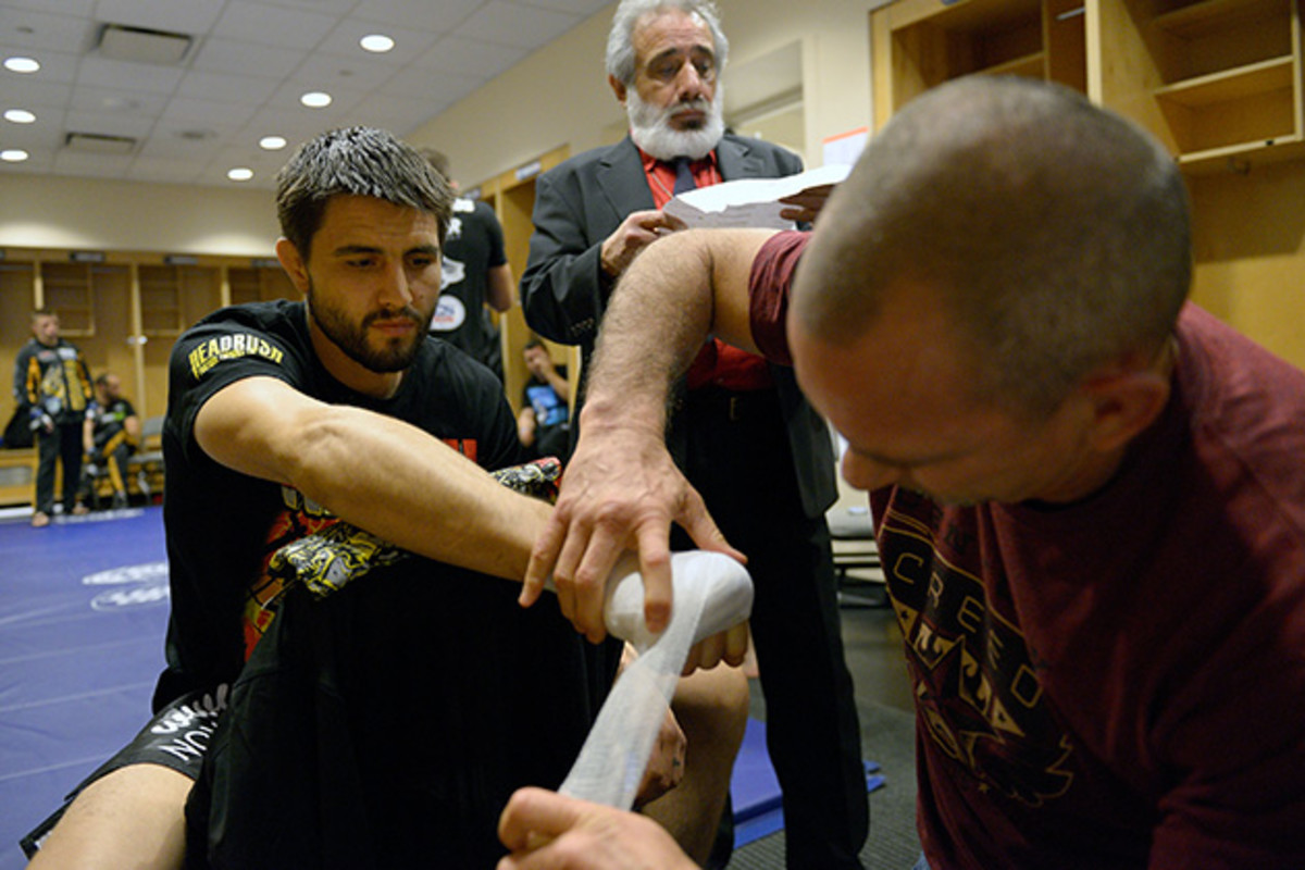 ufc-195-carlos-condit.jpg