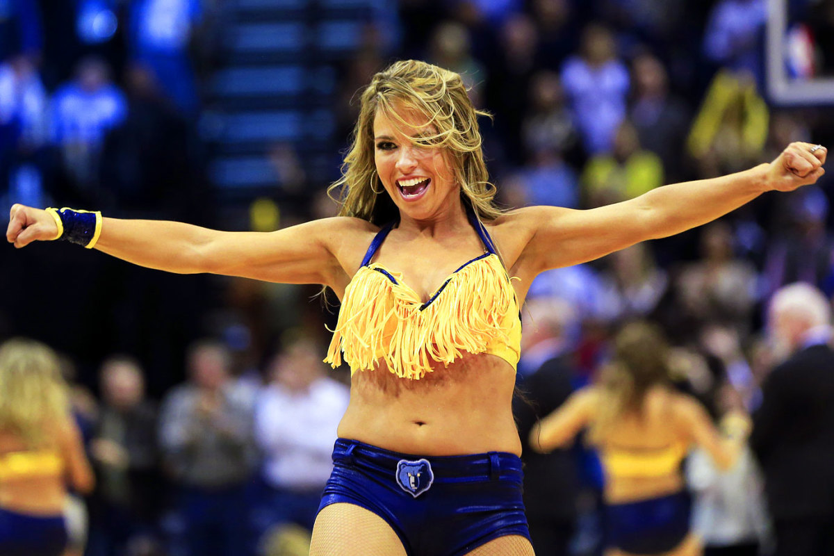 Memphis-Grizzlies-Grizz-Girls-262dfc27913d49028eaba0f0d7879b06-0.jpg