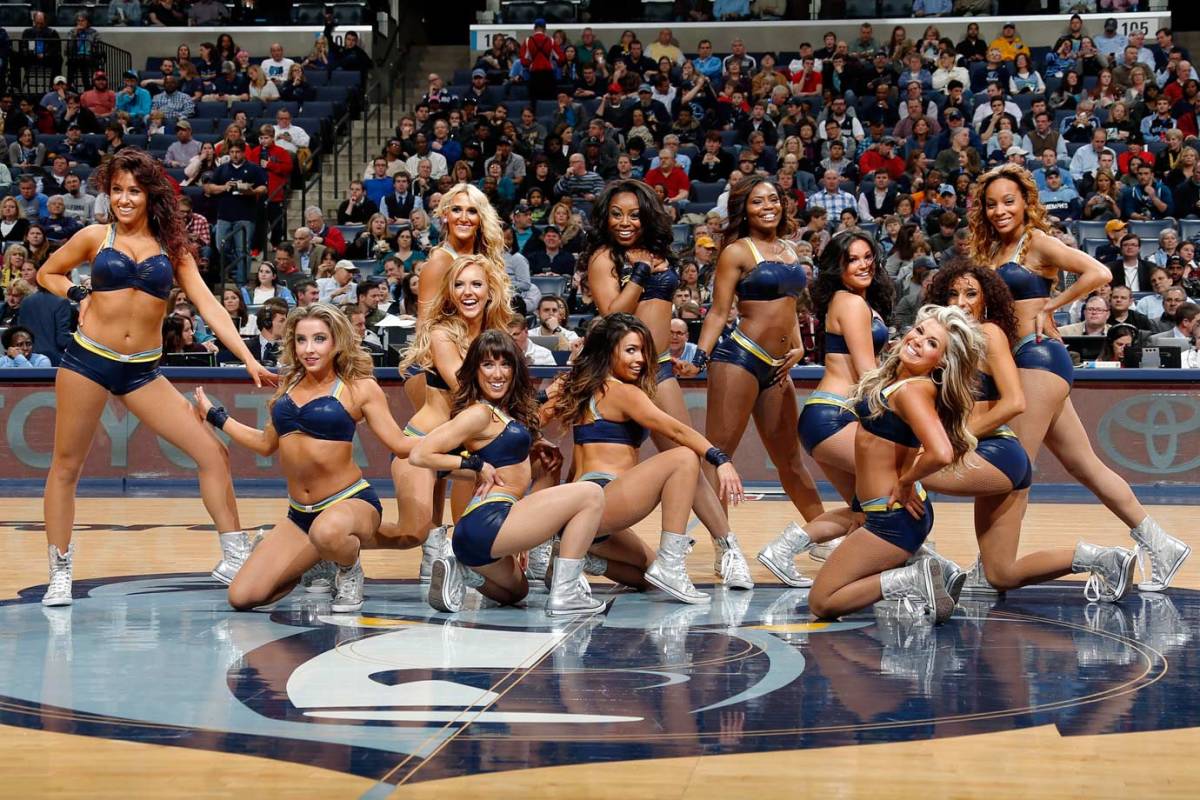 Memphis-Grizzlies-Grizz-Girls-465188224.jpg