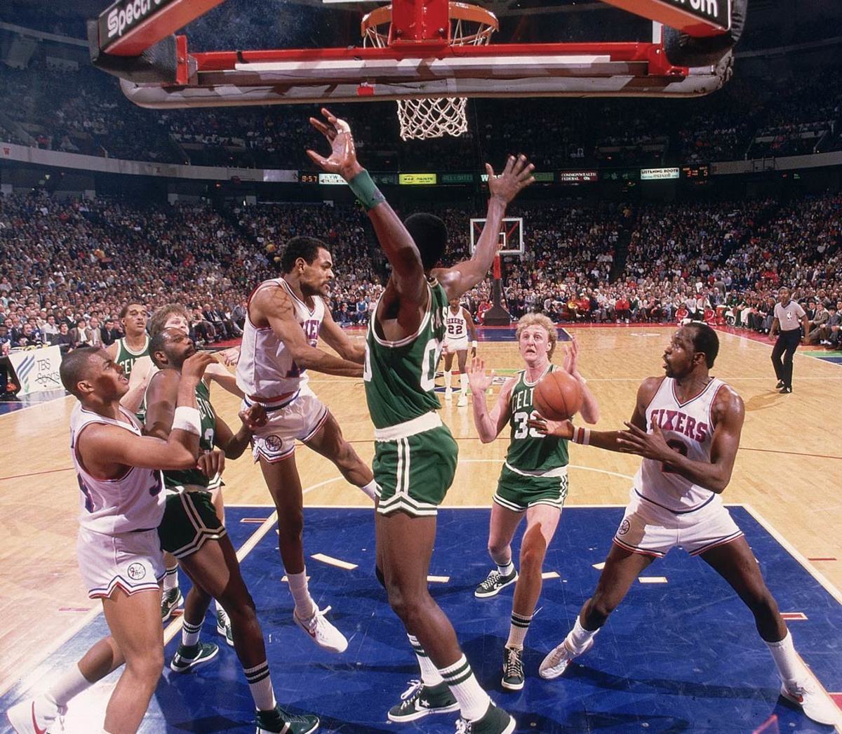 1985-Maurice-Cheeks-Moses-Malone-Robert-Parish-Larry-Bird-079016349.jpg