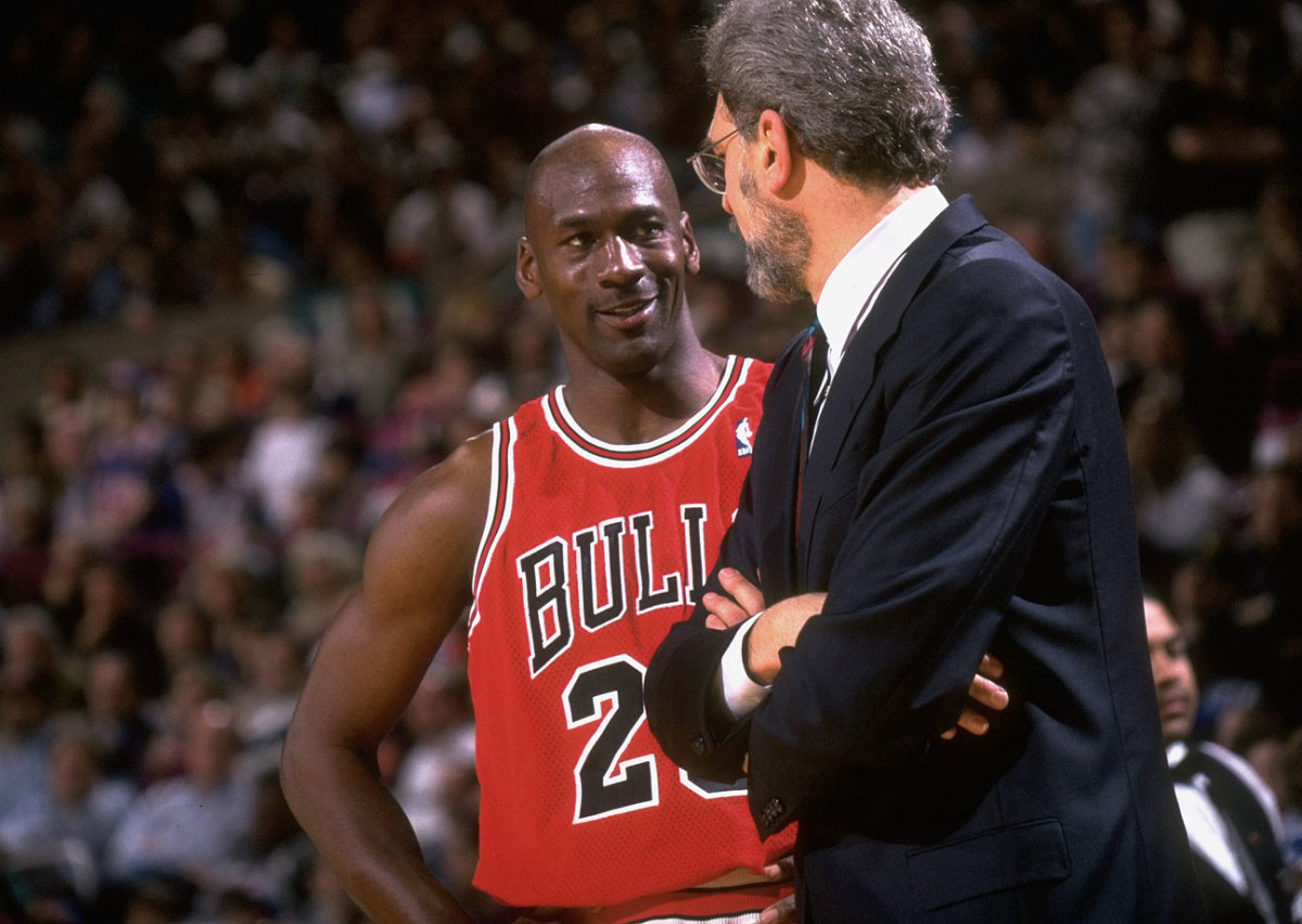 1996-Michael-Jordan-Phil-Jackson-05323910.jpg