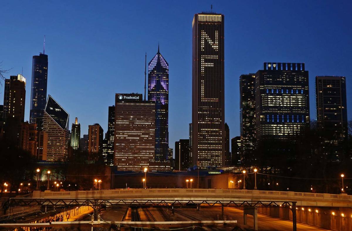 Chicago-skyline.jpg