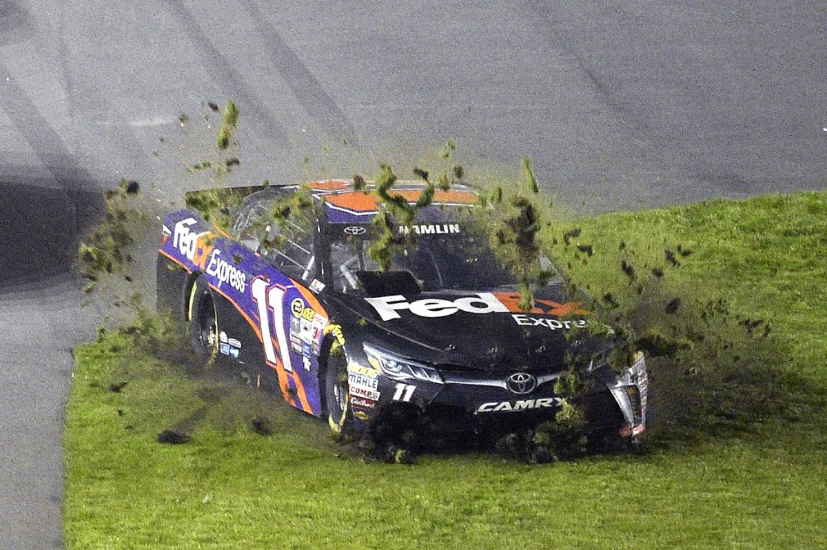 Denny-Hamlin.jpg