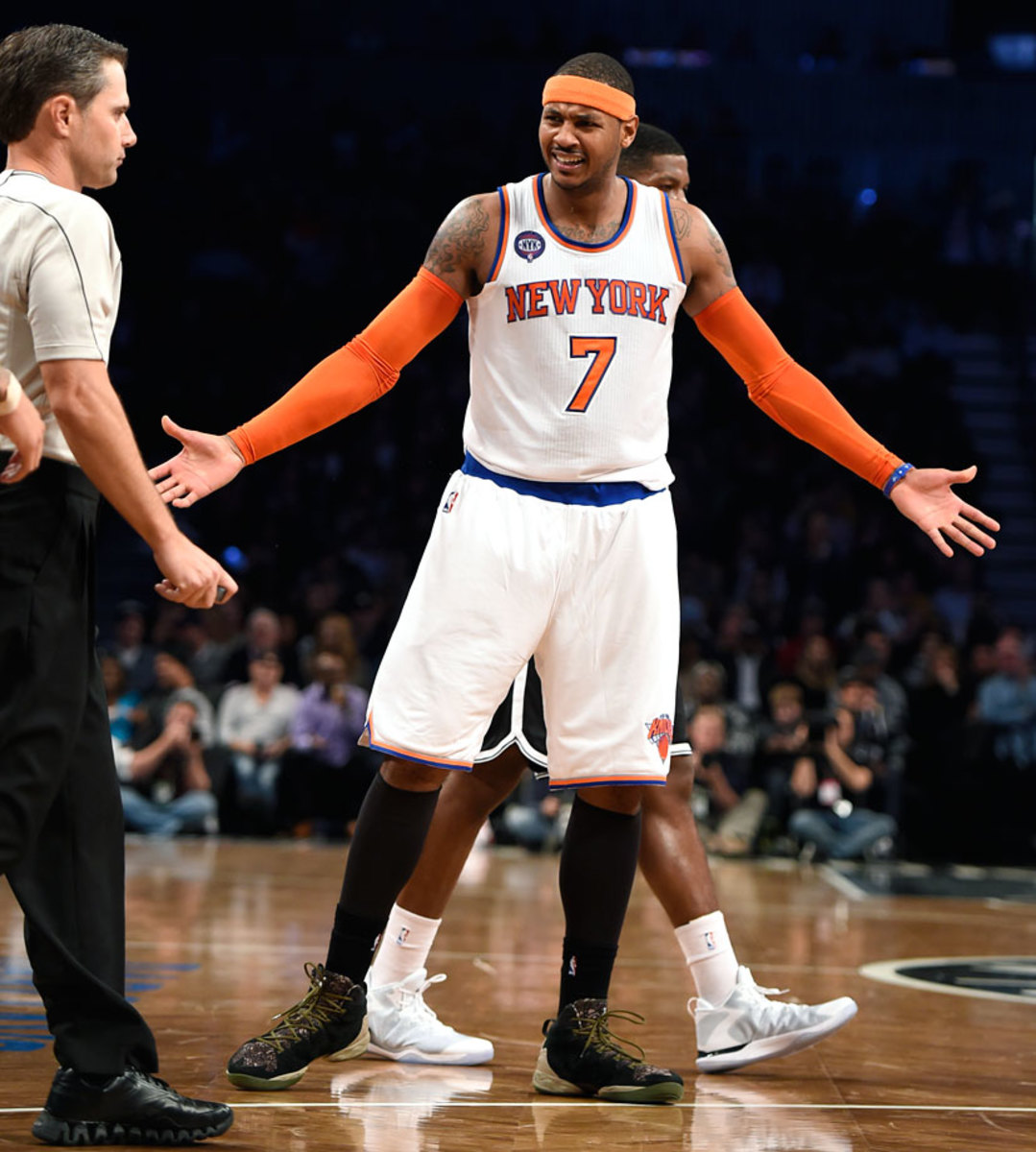 Carmelo-Anthony-2014-1107-foul-face-react.jpg