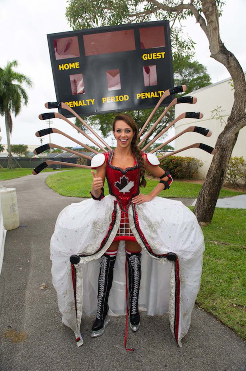miss canada universe hockey costume photo