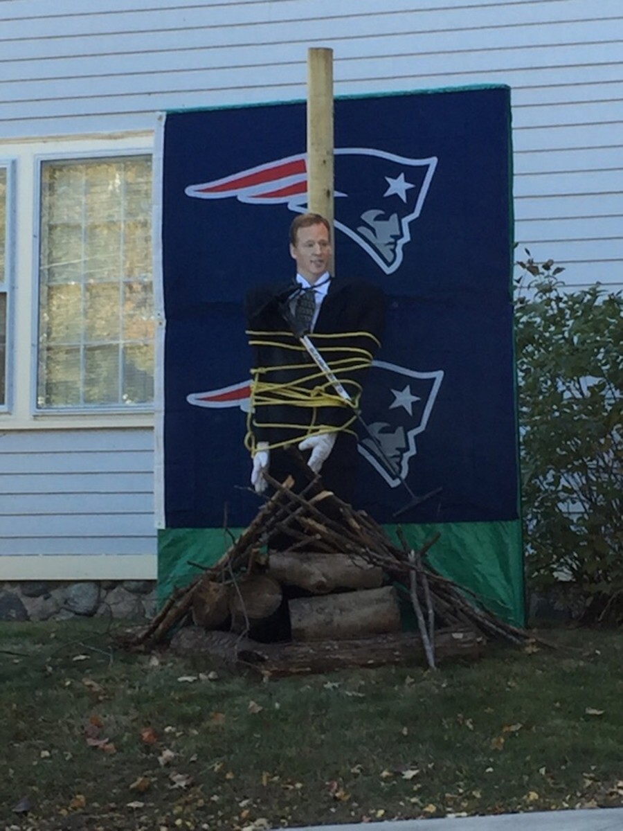 patriots-fan-roger-goodell-burned-stake-witch-photo.jpg