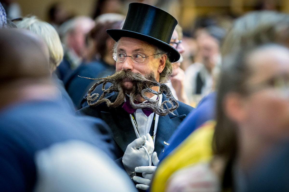 2015-World-Beard-and-Moustache-ChampionshipsGettyImages-491153474_master.jpg